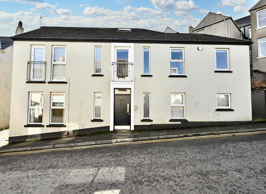 Apt 3, 61 Central Avenue, Bangor, BT20 3AU photo