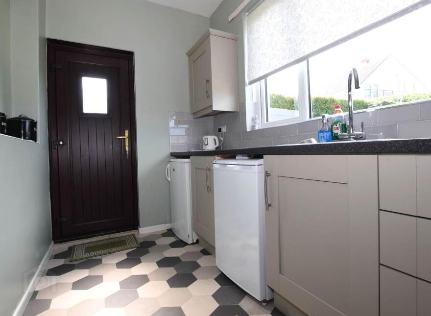 208 Ballywalter Road, Millisle, Newtownards, BT22 2LY