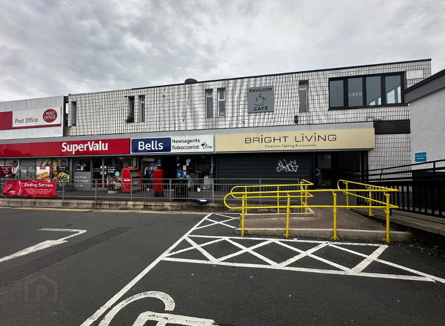 Units 16, And 16a Kings Square Shopping Centre, Kings Road, Belfast, BT5 7EA photo