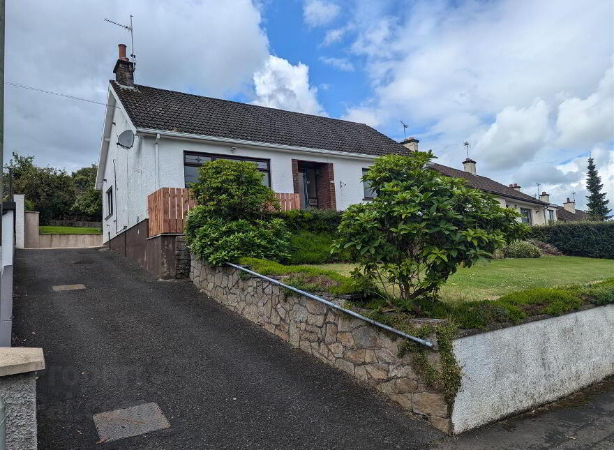 45 Grange Road, Ballymena, BT42 2DU photo