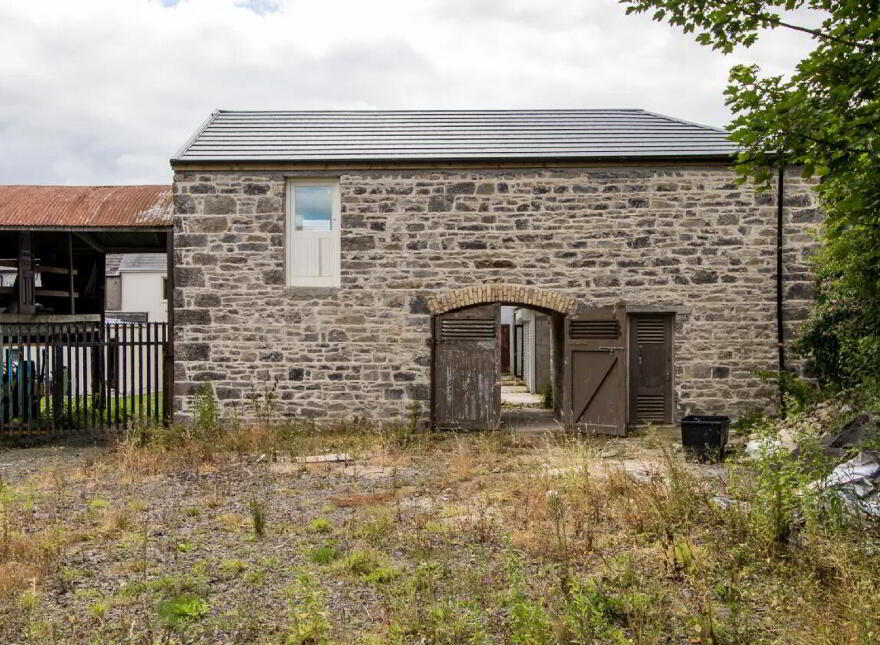Church Street, Strokestown, F42T021