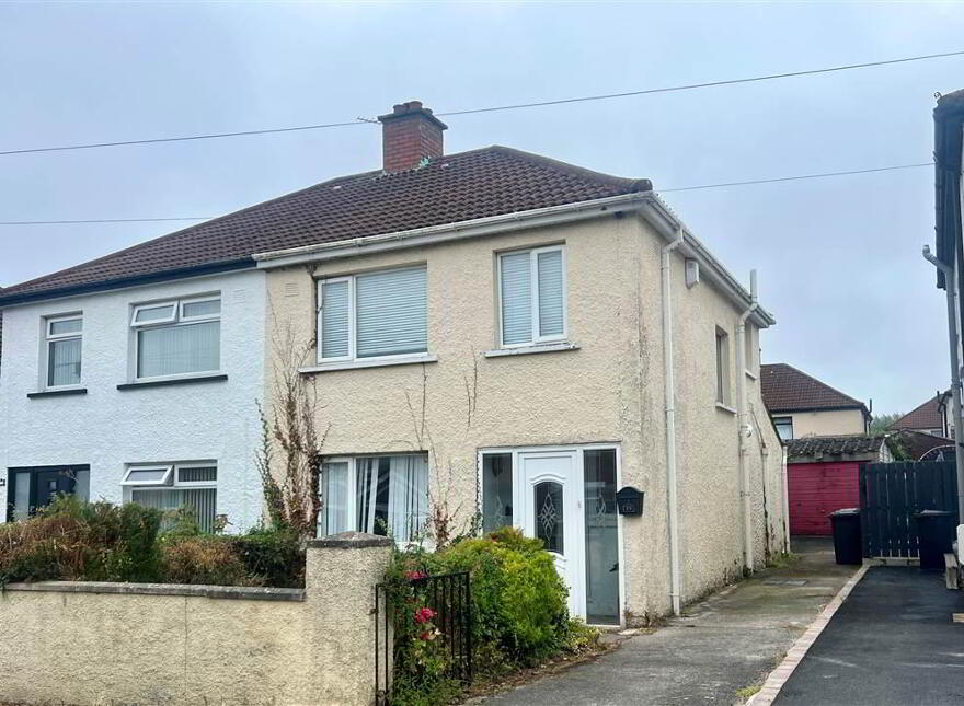 15 Glensharragh Gardens, Cregagh, Belfast, BT6 9PE photo