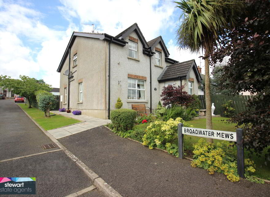 The Lodge, 1 Broadwater Mews, Aghalee, BT67 0FR photo