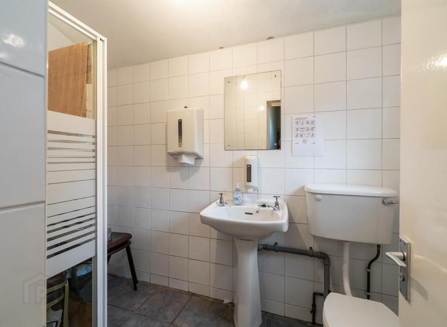 97 Malone Avenue, Belfast, BT9 6EQ