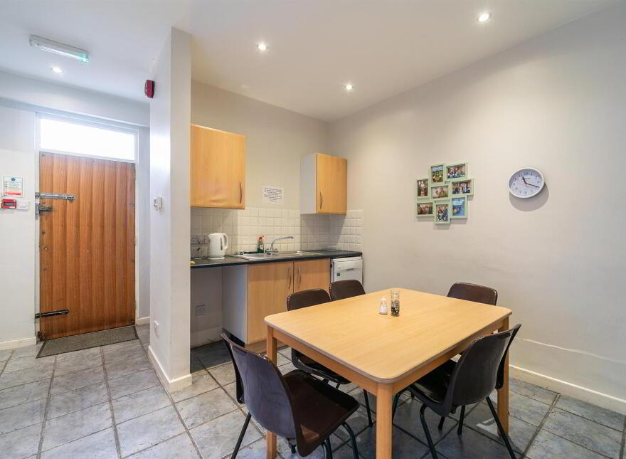 97 Malone Avenue, Belfast, BT9 6EQ