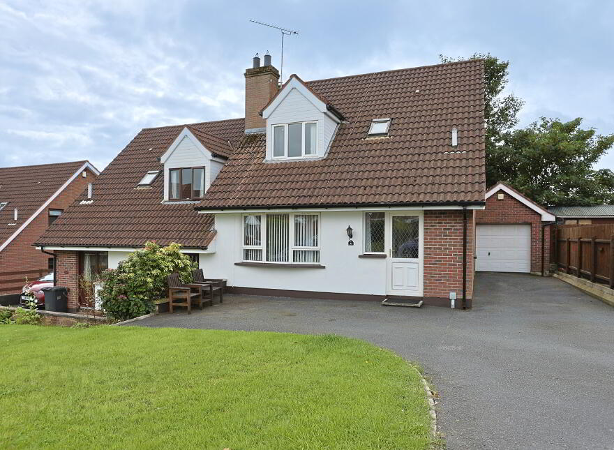 36 Breezemount Manor, Hamiltonsbawn, Armagh, BT61 9SQ photo