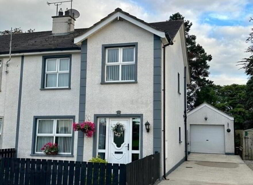 18 Castlewood Park, Ballymoney, BT53 8DA photo