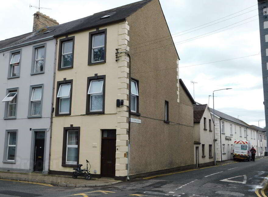 3 Holmview Terrace, Omagh, BT79 0AH photo