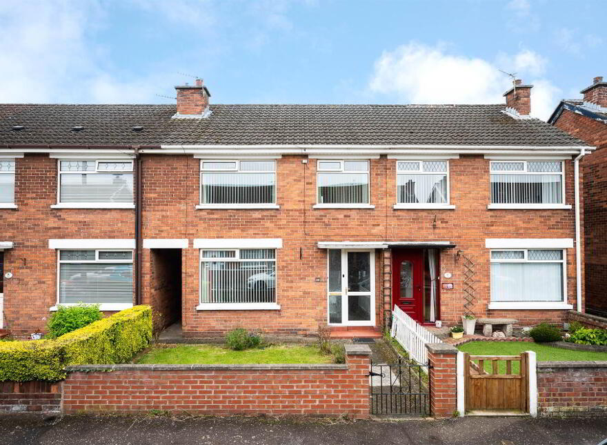 14 Victoria Drive, Belfast, BT4 1QT photo