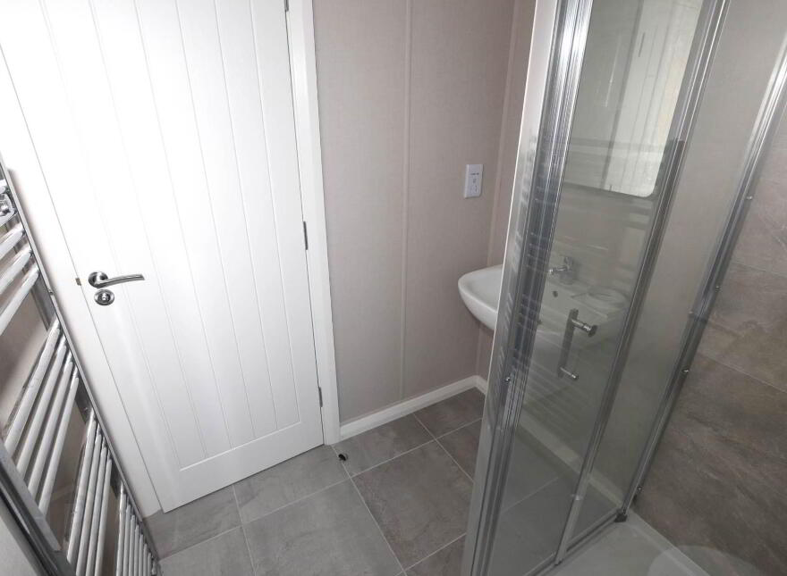 8b Seahaven Road, Groomsport, Bangor, BT19 6PH