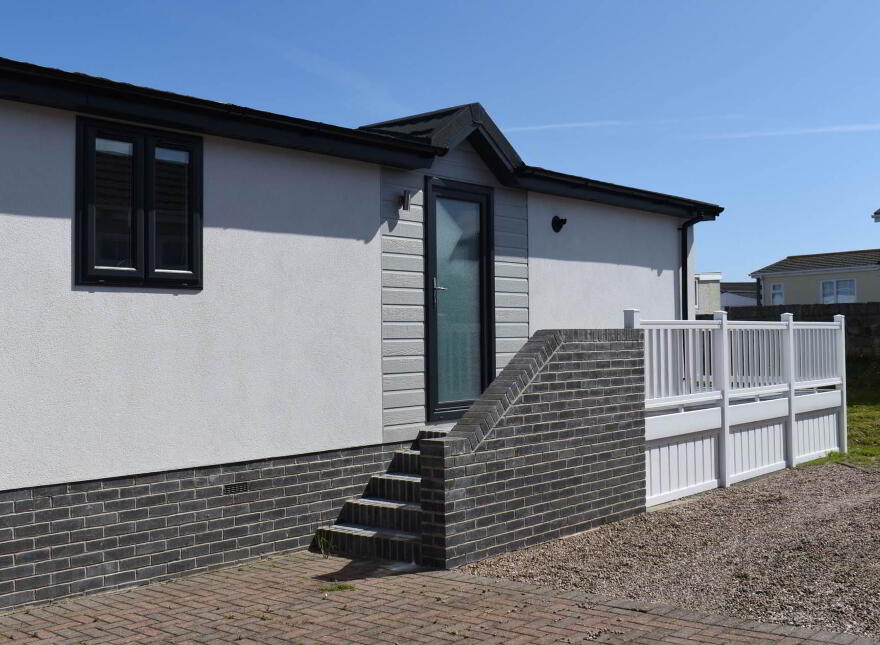 8b Seahaven Road, Groomsport, Bangor, BT19 6PH