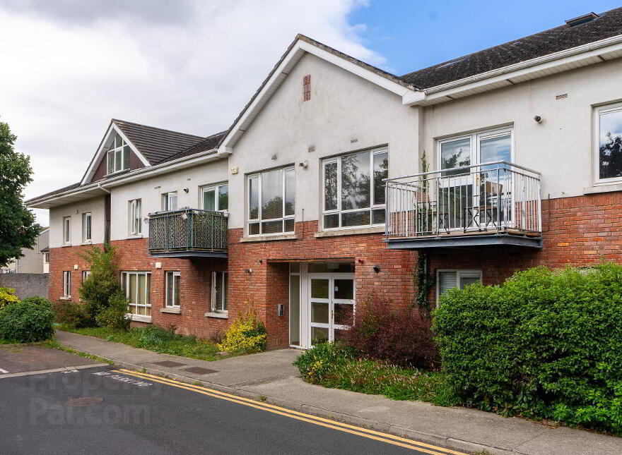 Block B, 27 Tymon Farm, Tymon North, Tallaght, Dublin, D24VN8H photo