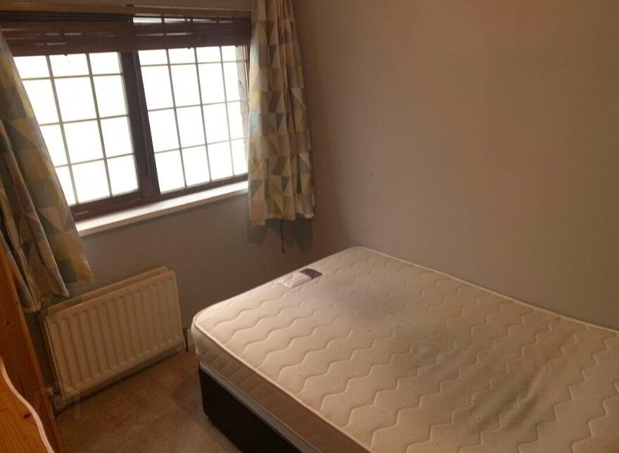 Apartment 3 111 Eglantine Avenue, Belfast, BT9 6EX