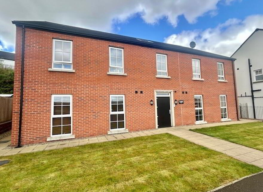 4 The Mayfair, 255 Birch Hill, Off Belt Road, Derry, BT47 2FL photo