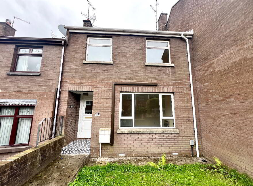 14 Little Diamond, Derry, BT48 9ED photo