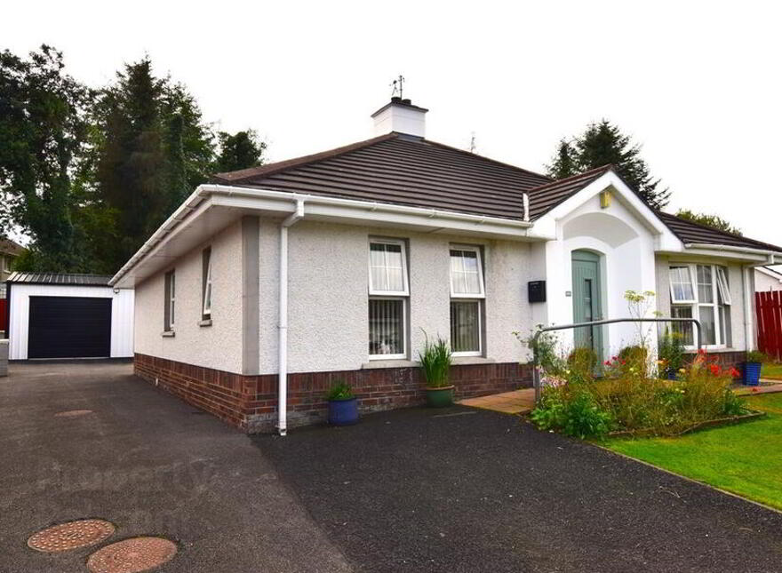 52 Blue Cedars, Ballybofey, F93KT57 photo