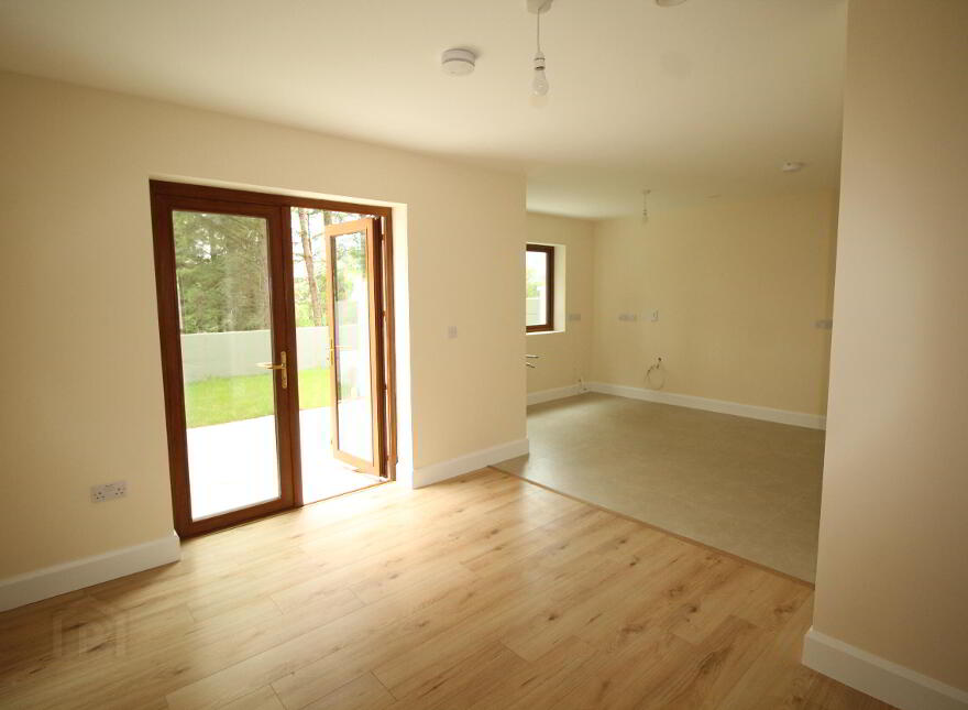 20 Carraig Naofa, Durrus, P75Y102