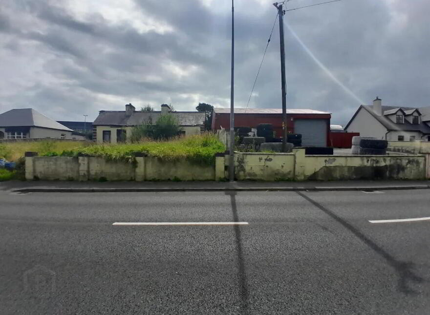 Ballina Road, Swinford, F12T289