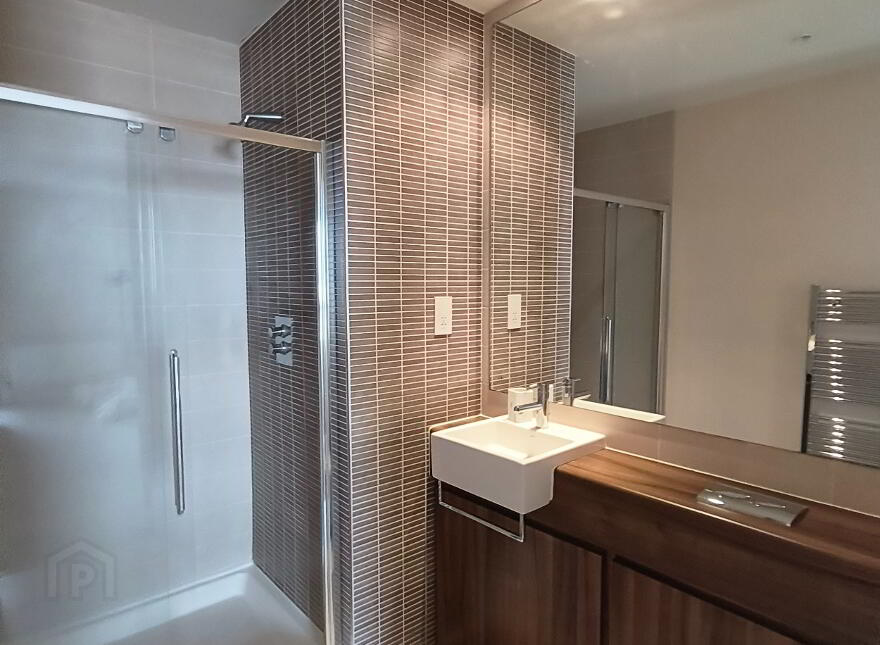 11.34 The Arc, Titanic Quarter, 2 Queens Road, Belfast, BT3 9FH