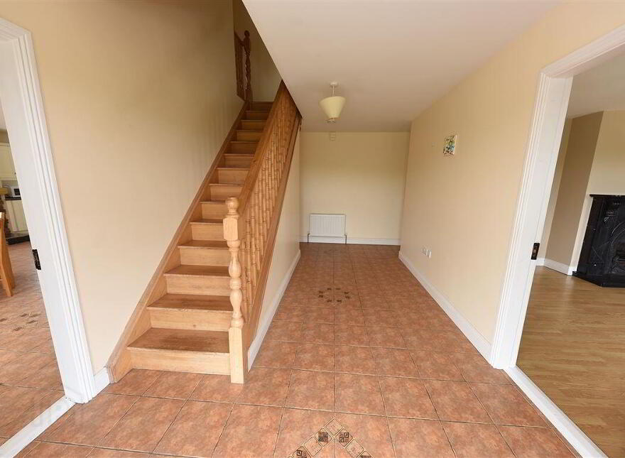 Ballyvorane North, Nohoval