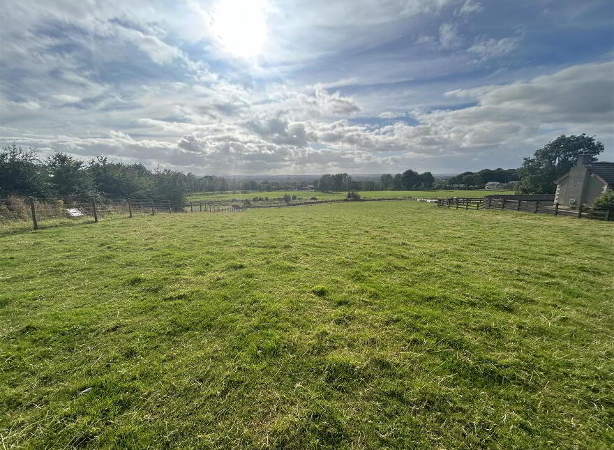 Site Between 50 & 52, Moorfields Road, Ballymena, BT42 3BT