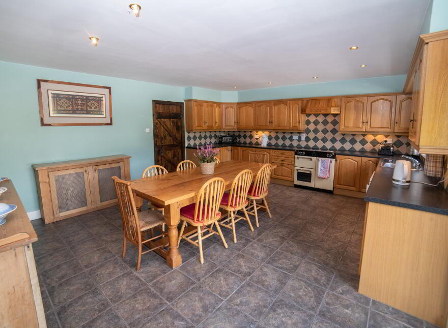 Awbeg House, Doonawanly, Castletownroche, P51D368