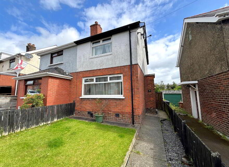 19 Prestwick Park, Belfast, BT14 6PJ photo