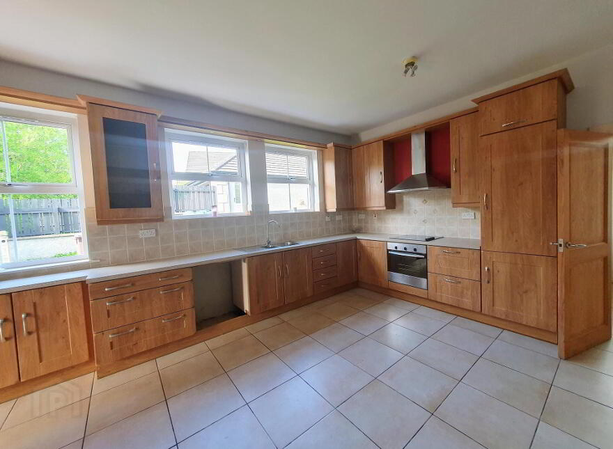 18 Devenish Manor, Enniskillen, BT74 5JB