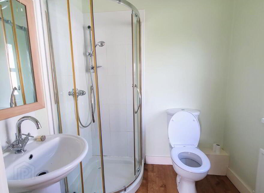 18 Devenish Manor, Enniskillen, BT74 5JB