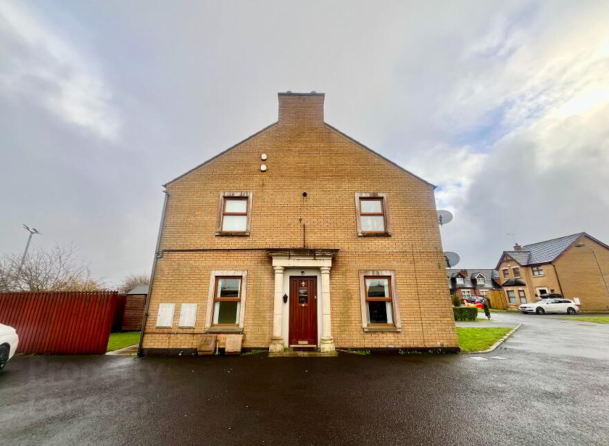 18 Aylesbury Court, Newtownabbey, BT36 7YQ photo