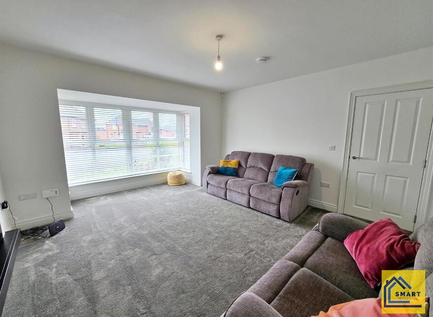 8 Millmount Village Gardens, Dundonald, Belfast, BT16 1BH