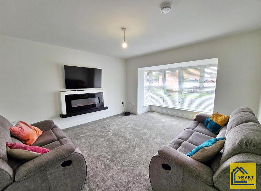 8 Millmount Village Gardens, Dundonald, Belfast, BT16 1BH