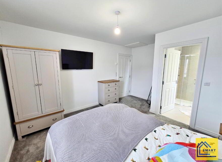 8 Millmount Village Gardens, Dundonald, Belfast, BT16 1BH