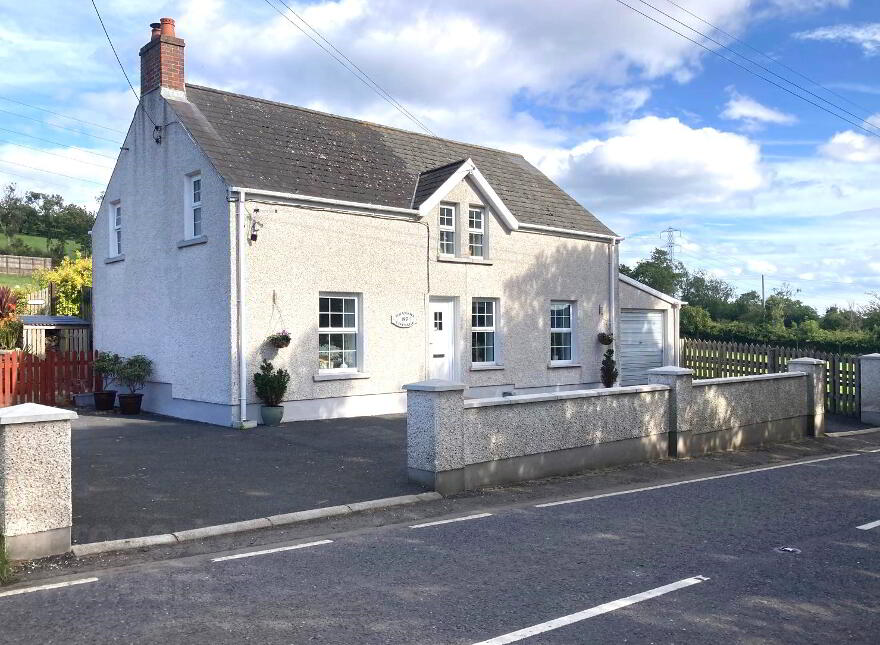 87 Low Road, Islandmagee, Carrickfergus, BT40 3RD photo