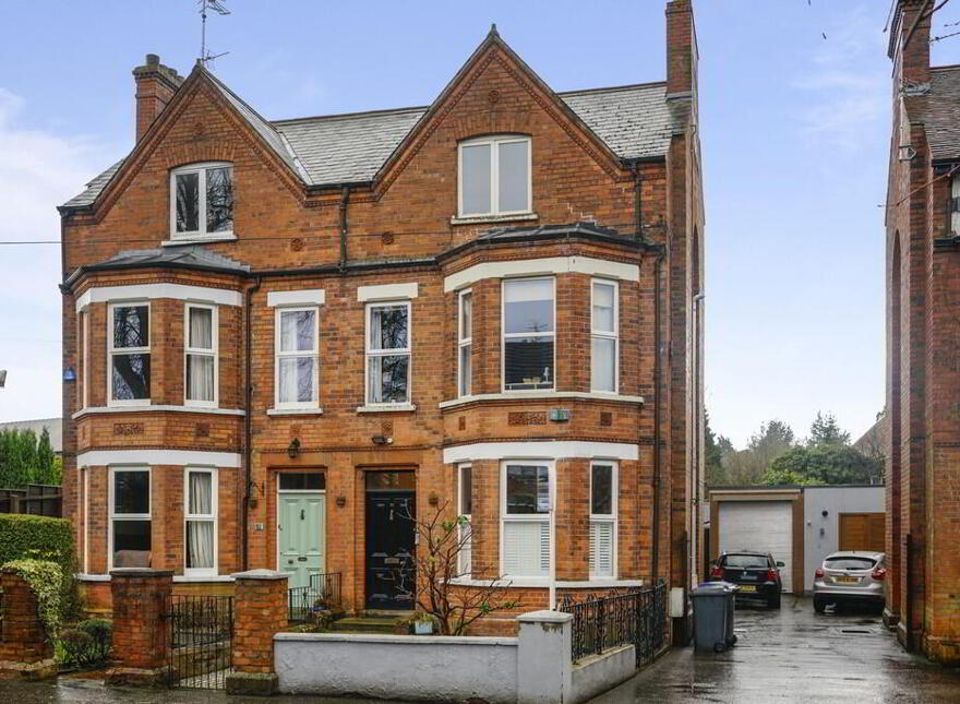 Apt 3, 79 Marlborough Park South, Malone Road, Belfast, BT9 6HS photo