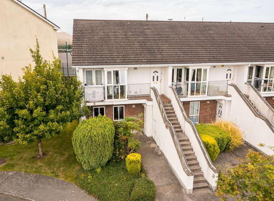 52 Moathill Manor, Navan photo