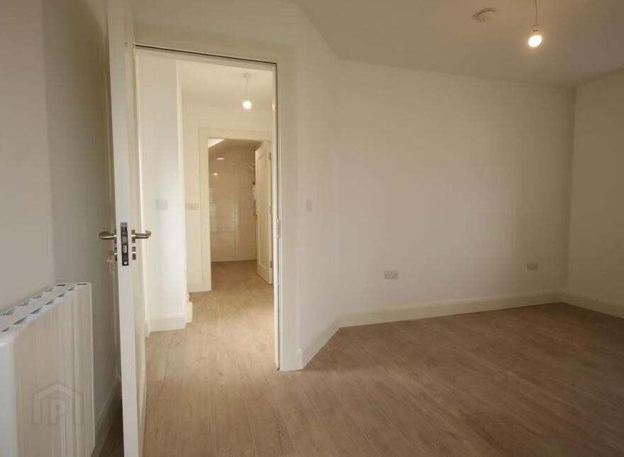 2 Apartments, Main Street, Rathdowney, Laois, R32FW62
