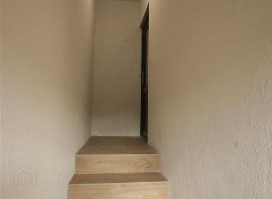 2 Apartments, Main Street, Rathdowney, Laois, R32FW62
