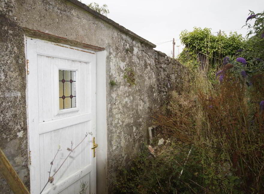 Junction Of Richmond Street And Richmond Green, Mallow, P51A8D7