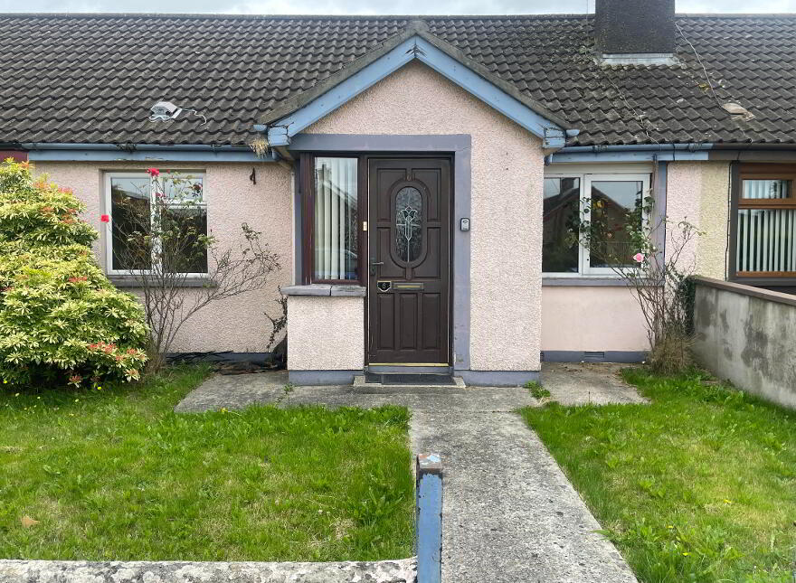 6 Mossvale Park, Kilkeel, BT34 4EL photo