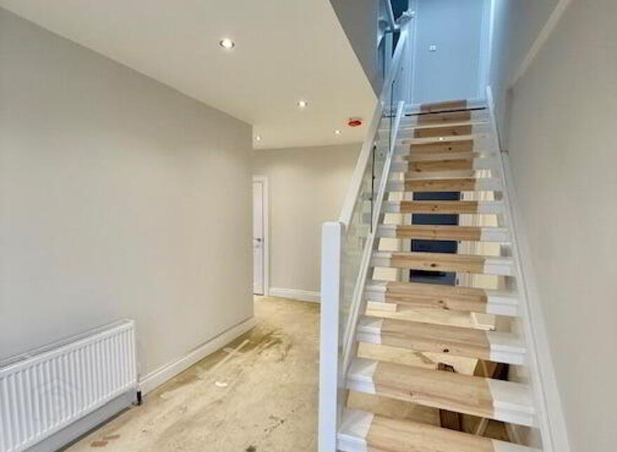 14 Manor Hill, Derry, BT47 2JT
