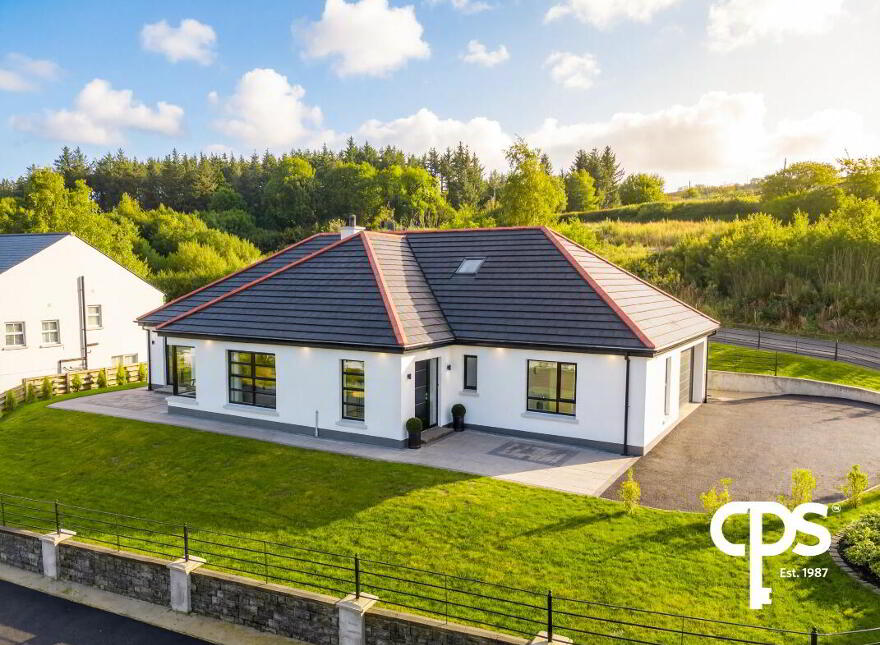 14 Manor Hill, Derry, BT47 2JT
