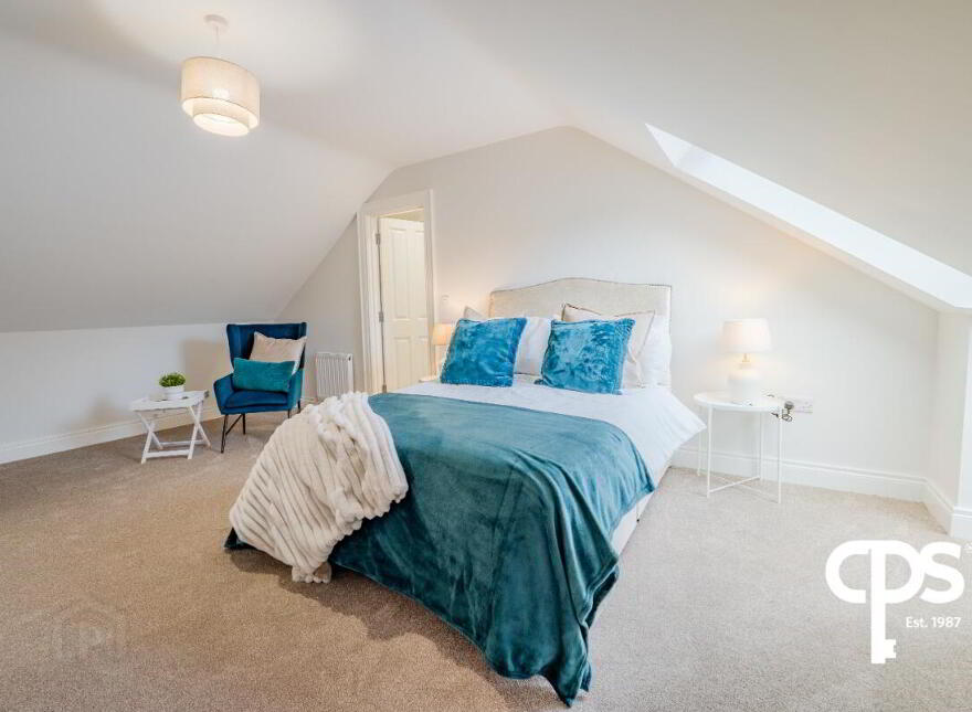 14 Manor Hill, Derry, BT47 2JT