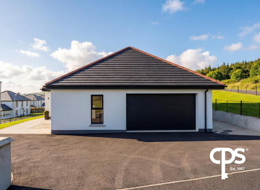 14 Manor Hill, Derry, BT47 2JT