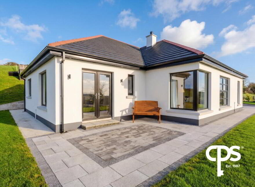 14 Manor Hill, Derry, BT47 2JT