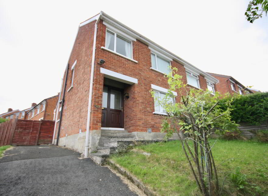 30 Mount Michael Park, Castlereagh, Belfast, BT8 6JX photo