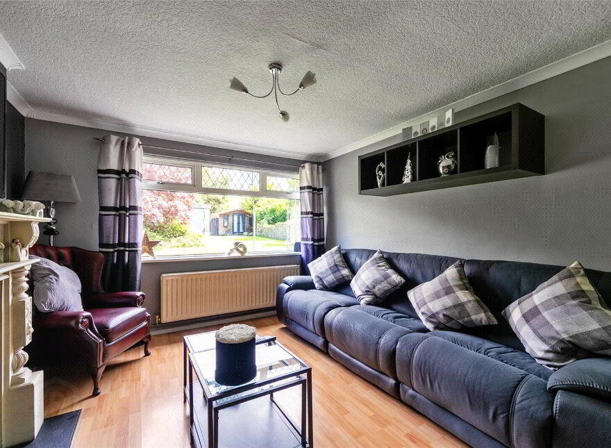 54 Magheralave Road, Lisburn, BT28 3SE