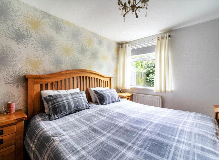 54 Magheralave Road, Lisburn, BT28 3SE