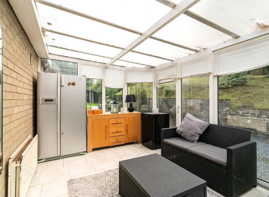 54 Magheralave Road, Lisburn, BT28 3SE