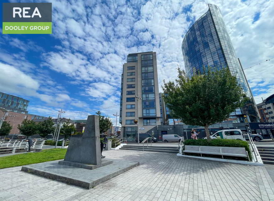 Apt 503, Block A Riverpoint, Bishops Quay, Limerick, V94XE80 photo